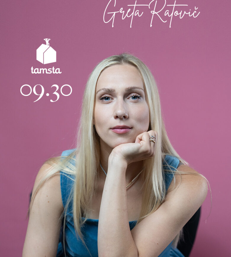 Plakatas su moters portretu ir tekstu „MANO ČIURLIONIS Greta Ratovič 09.30“.